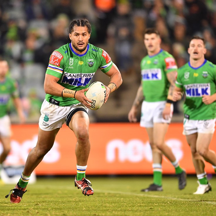 Corey Harawira-Naera re-signs with the Raiders