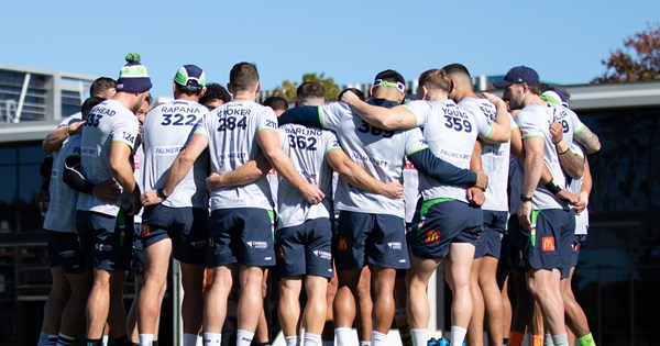 Captain's Run Gallery: Raiders v Dragons