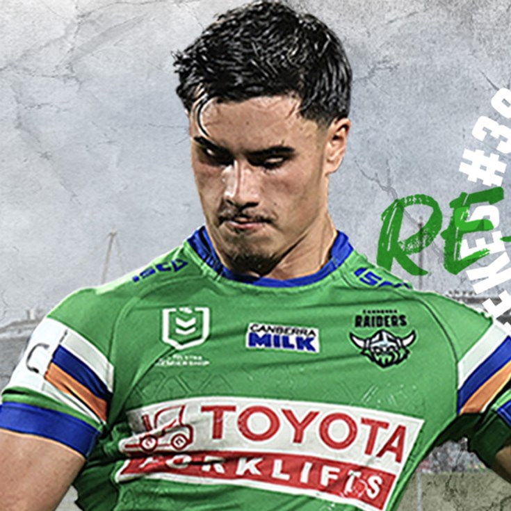 Kaeo Weekes Re-Signs with the Raiders