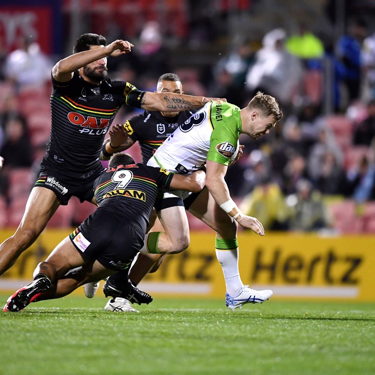 Match Gallery: Raiders v Panthers